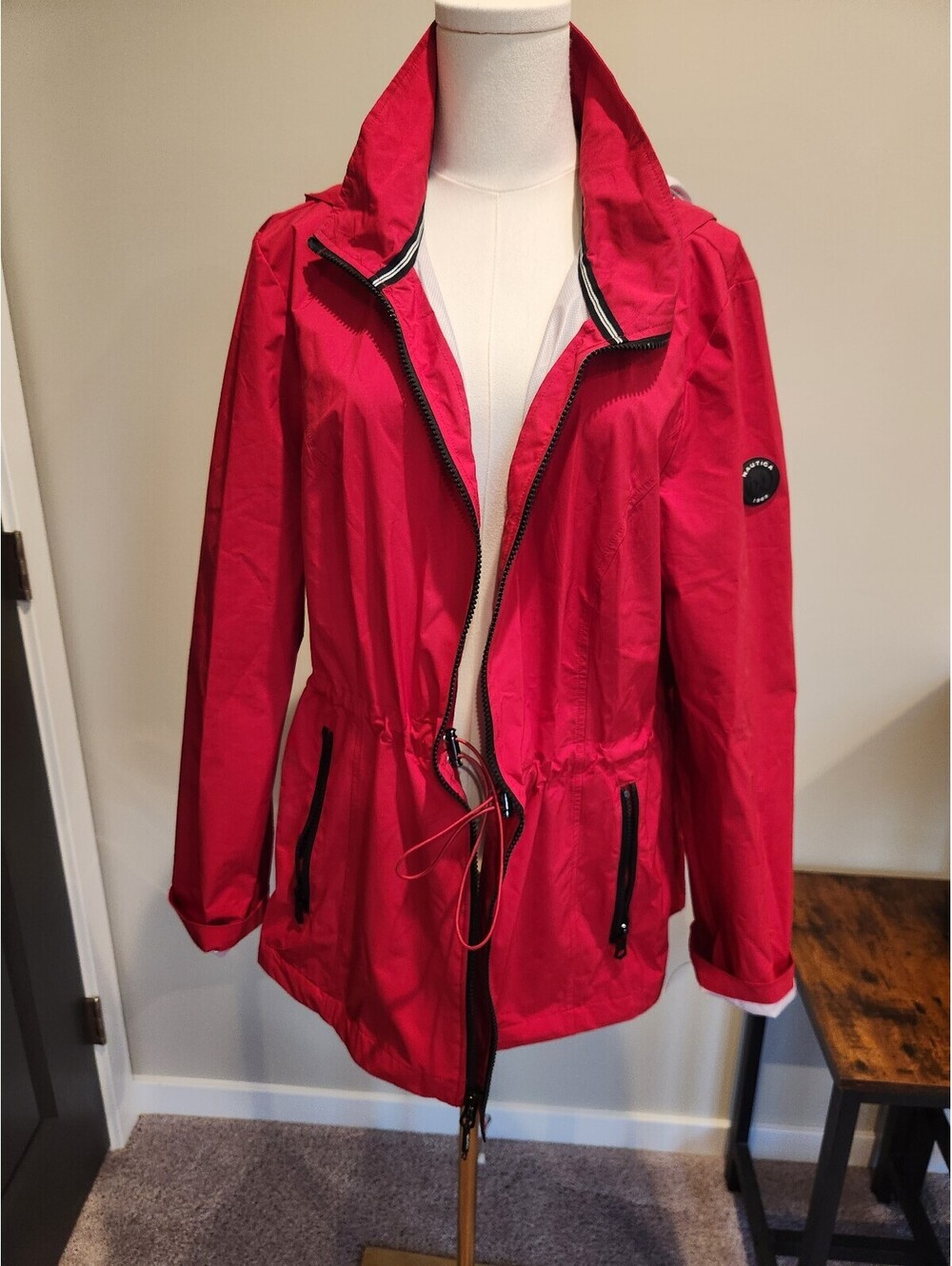 Nautica Women's Red Lightweight Water Resistant Full Zip Jacket Size XL Packable